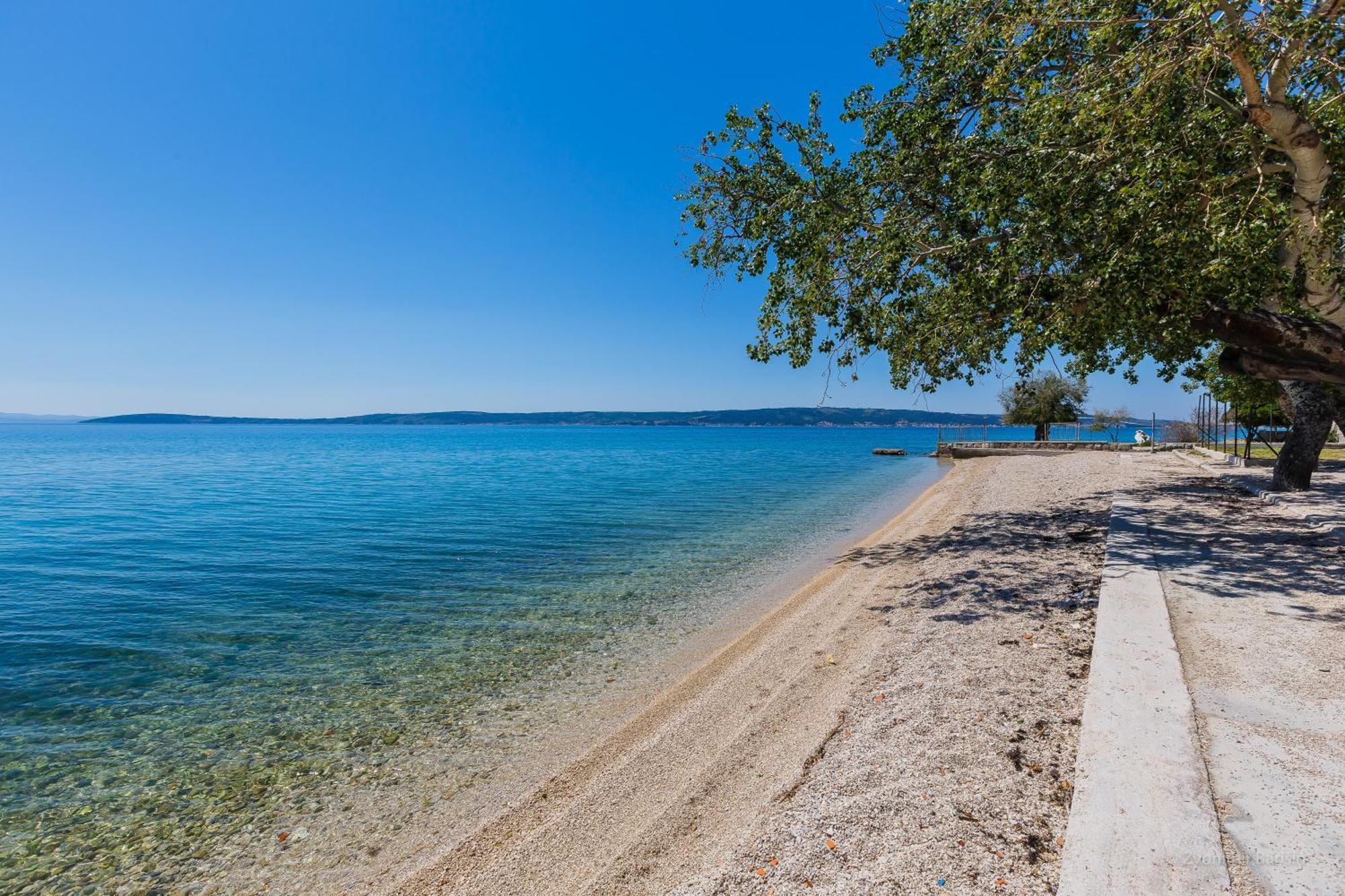 Ferienwohnung Apartman Mali Jure Kaštela Exterior foto